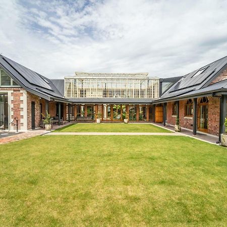 Britten Stables Studio Christchurch Kültér fotó
